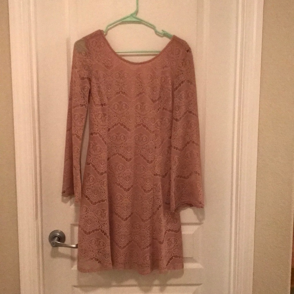 Light and flowy pink lace dress